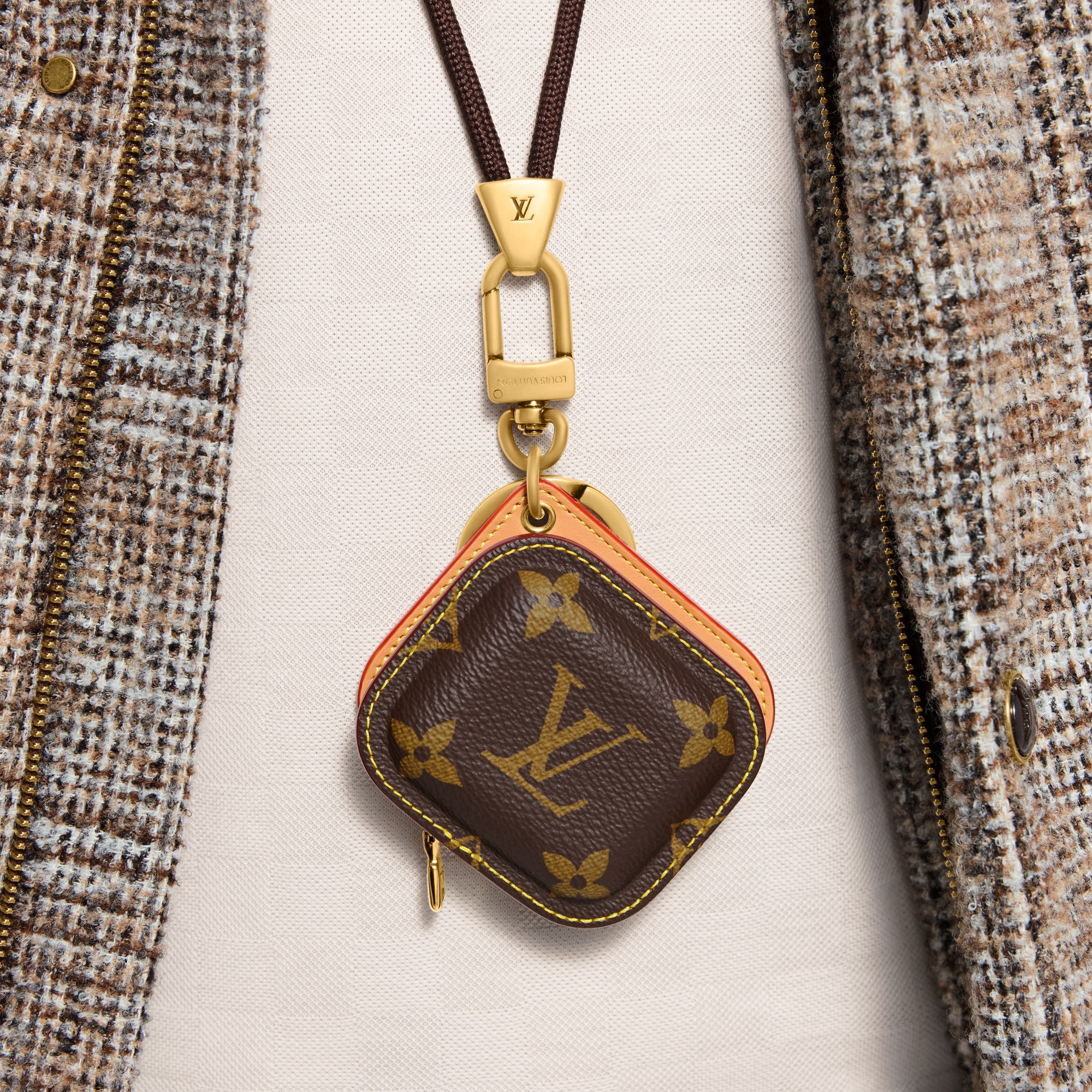 小物 Louis Vuitton Tape Key Holder Bag Charm LV Tune Key Holder and Bag Charm S00 - Accessories | LOUIS VUITTON